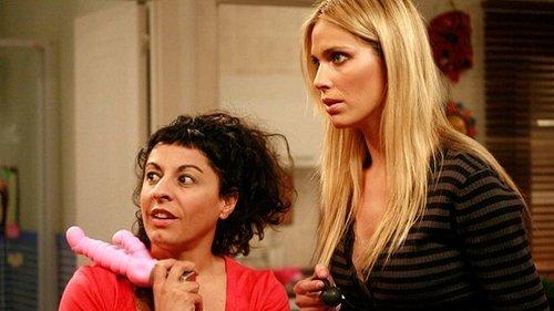 La que se avecina Season 2 Episode 5 - Un aniversario, un peluquín y una reunión de tupper-sex