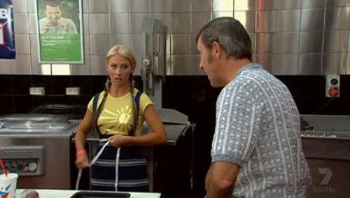 Kath & Kim Season 4 Episode 3 - Work