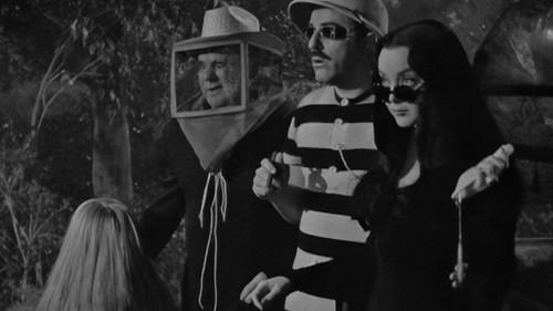 undefined Season 1 Episode 27 - The Addams Family and the Spacemen