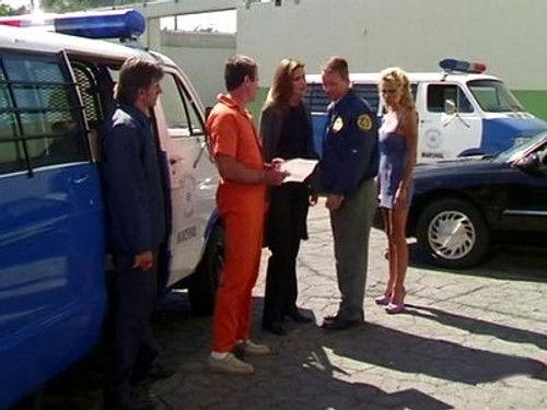 V.I.P. Season 1 Episode 12 - Escape from Val-catraz