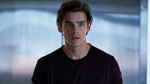 undefined Season 2 Episode 7 - Bruce Wayne