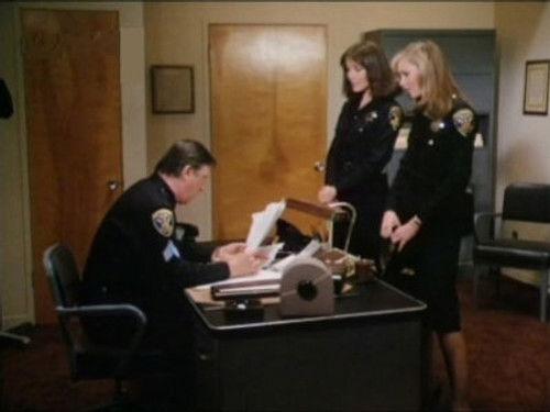 Vega$ Season 2 Episode 20 - The Golden Gate Cop Killer: Part 1