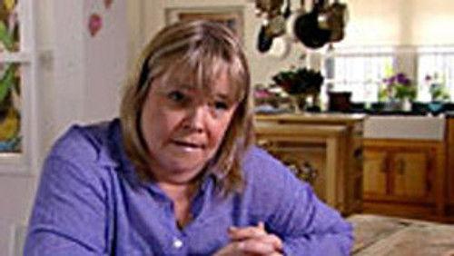 Come Dine with Me Season 3 Episode 2 - Celebrity Special, Linda Robson