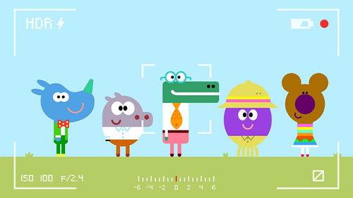 Hey Duggee Season 3 Episode 14 - The Family Photo Badge