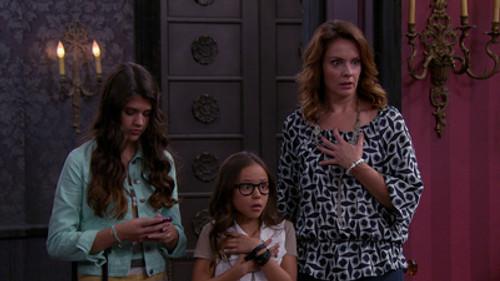 The Haunted Hathaways Season 1 Episode 19 - Haunted Crushing