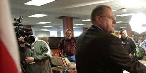 Frontline Season 25 Episode 4 - A Hidden Life