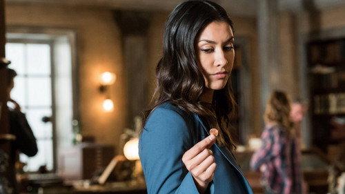 Sleepy Hollow Season 4 Episode 1 - Columbia