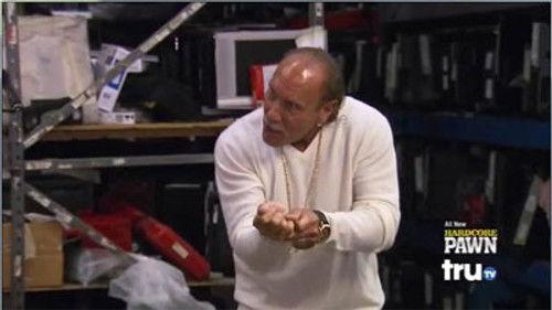 Hardcore Pawn Season 5 Episode 7 - Les Hunts a Thief