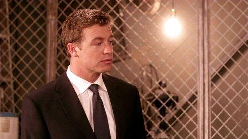 The Guardian Season 1 Episode 16 - Solidarity