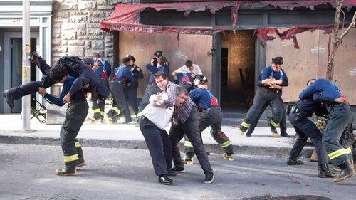 Brooklyn Nine-Nine Season 1 Episode 9 - Sal's Pizza