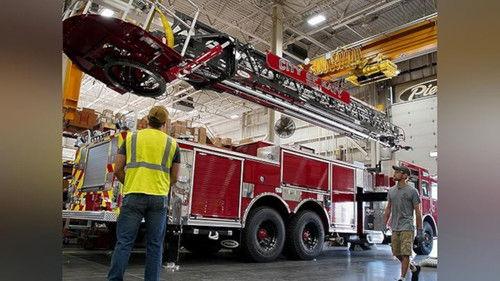 Mega Manufacturing Season 1 Episode 3 - Pierce Manufacturing: Fire Trucks