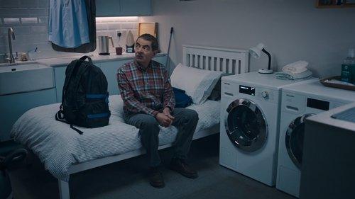 Man vs Bee Season 1 Episode 2 - Chapter 2