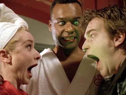 Tales from the Crypt Season 7 Episode 6 - Cold War