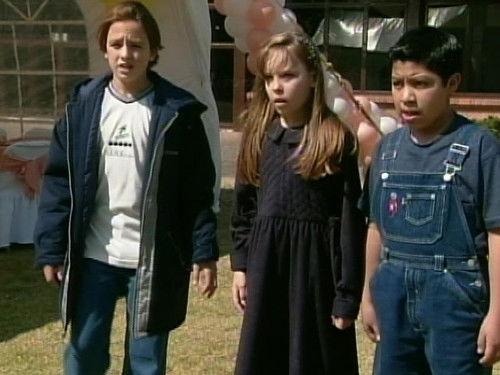 Friends 4 Ever Season 1 Episode 17 - Episode 17