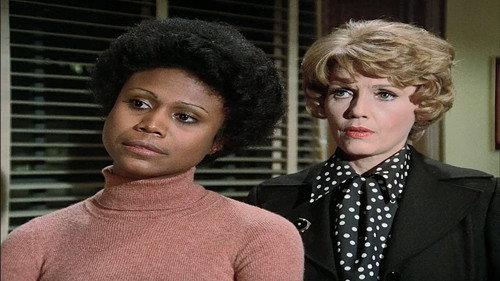 Kojak Season 1 Episode 21 - Therapy in Dynamite