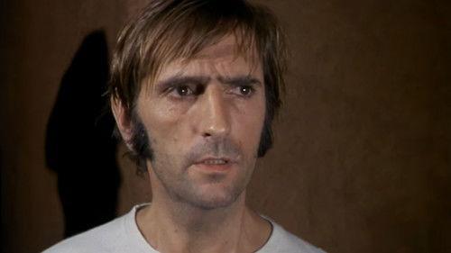 Adam-12 Season 1 Episode 26 - Log 022: So This Little Guy Goes Into This Bar