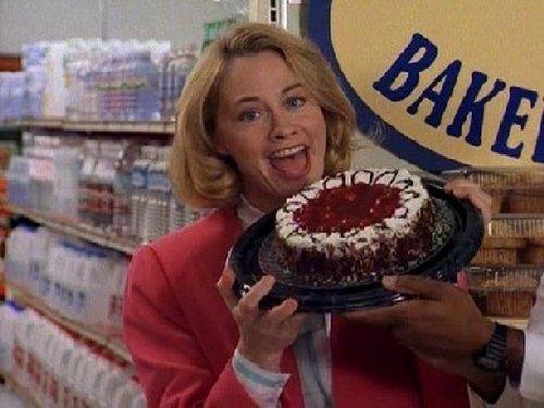 Cybill Season 1 Episode 4 - Look Who's Stalking