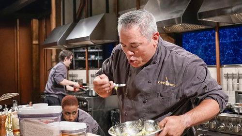 Chopped Season 43 Episode 4 - Hot Dog Hotshots