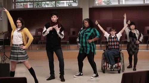 undefined Season 1 Episode 2 - Showmance
