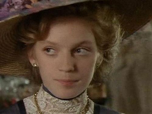 Road to Avonlea Season 6 Episode 5 - Comings and Goings