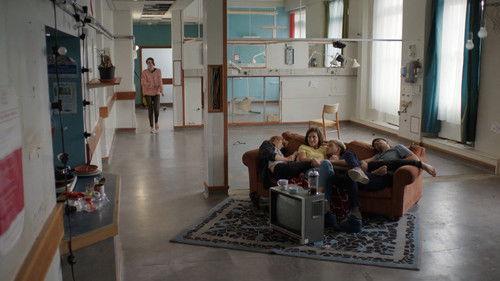 Crashing Season 1 Episode 6 - Episode 6