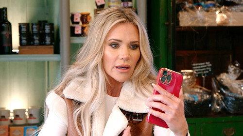 The Real Housewives of Orange County Season 18 Episode 3 - Red Flags and Flag Football