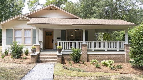 Home Town Season 3 Episode 3 - Small Town Life Awaits