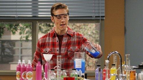 I Didn't Do It Season 1 Episode 5 - If It Tastes Like a Brussels Sprout