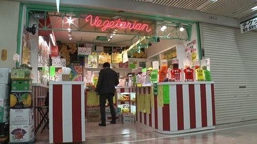 Document 72 Hours Season 9 Episode 25 - Surviving the Summer with Fresh Juice