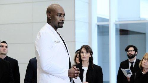 The Resident Season 3 Episode 15 - Last Shot