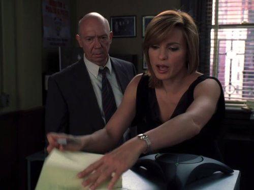 Law & Order: Special Victims Unit Season 7 Episode 3 - 911