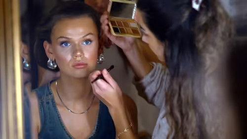 Strula Season 8 Episode 3 - Photoshoot