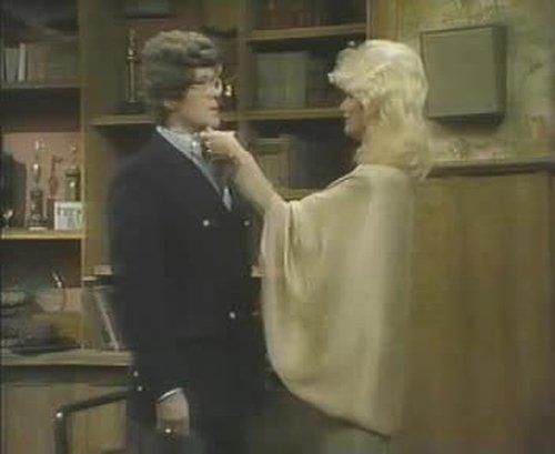WKRP in Cincinnati Season 1 Episode 10 - A Date With Jennifer