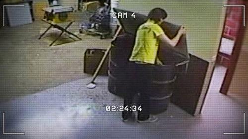 Don't F**k with Cats: Hunting an Internet Killer Season 1 Episode 2 - Killing for Clicks