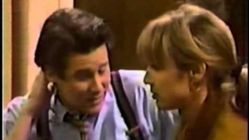 Herman's Head Season 1 Episode 1 - Pilot