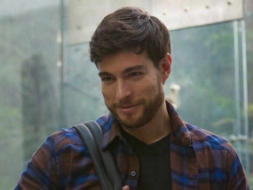 El amor invencible Season 1 Episode 5 - "Unidos para derrocar el mal"