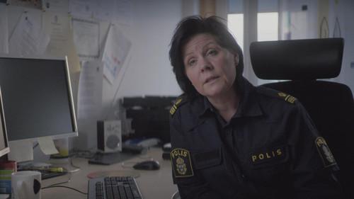 Svenska fall Season 2 Episode 7 - The man who played with death