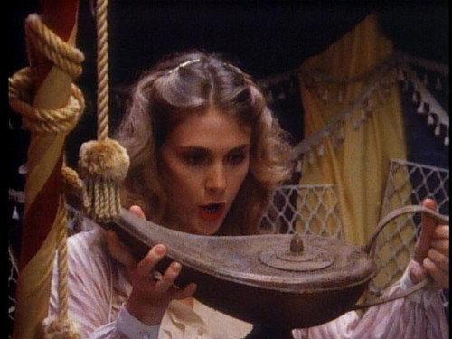 Tales from the Darkside Season 1 Episode 10 - Djinn, No Chaser