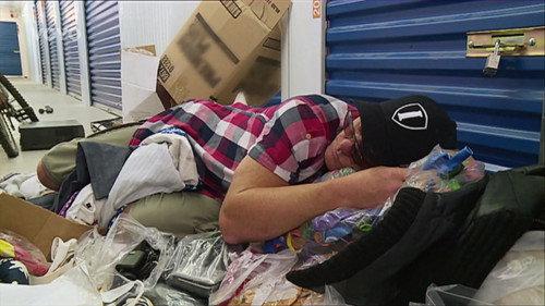 Storage Wars: Northern Treasures Season 2 Episode 14 - Cougar Pants