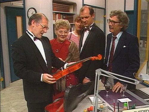 Mailbox X Season 2 Episode 13 - Episode 13