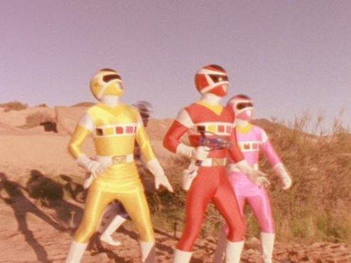 Power Rangers Season 6 Episode 6 - Satellite Search