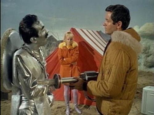 Lost in Space Season 3 Episode 13 - Two Weeks in Space