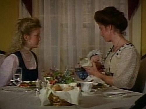 Road to Avonlea Season 4 Episode 7 - The Dinner (aka Felicity's Grand Design)