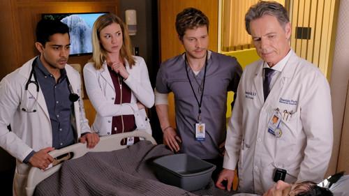 The Resident Season 1 Episode 1 - Pilot