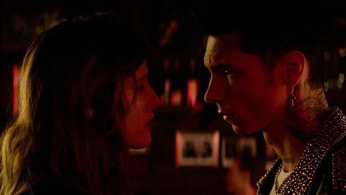 Paradise City Season 1 Episode 5 - A Couple of Shirley Temples