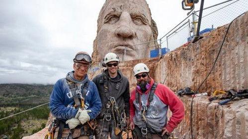 Dirty Jobs Season 10 Episode 4 - Rock Sucker / Mountain Carver
