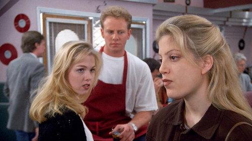 Beverly Hills, 90210 Season 4 Episode 19 - The Labors of Love