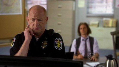 Criminal Minds Season 5 Episode 2 - Haunted