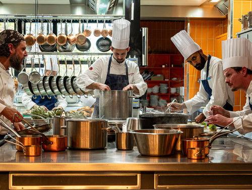 undefined Season 4 Episode 6 - Episode 6