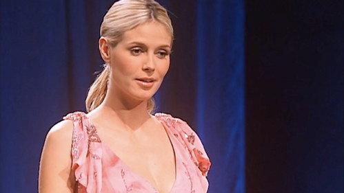 Project Runway Season 2 Episode 1 - Road to the Runway